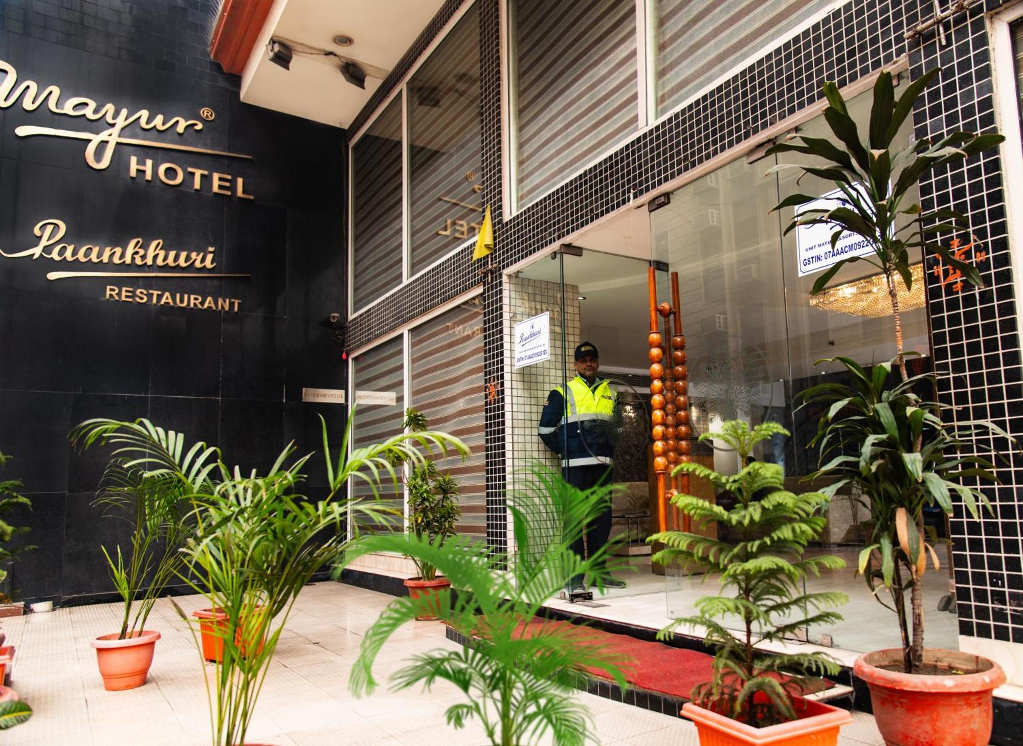 Mayur Hotel Nuova Delhi Esterno foto