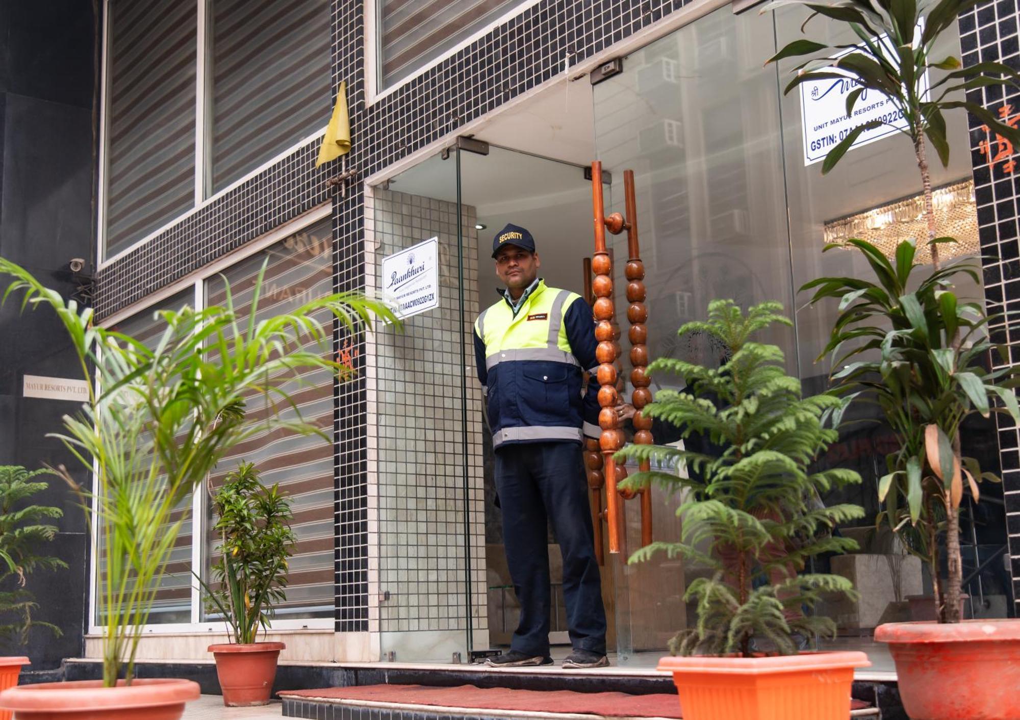 Mayur Hotel Nuova Delhi Esterno foto