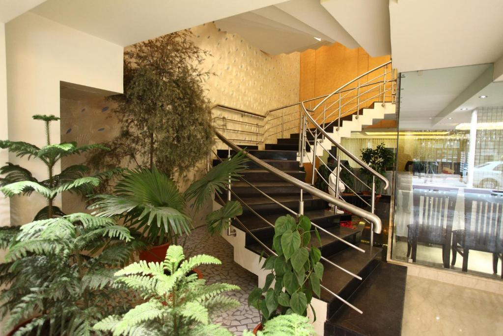 Mayur Hotel Nuova Delhi Esterno foto